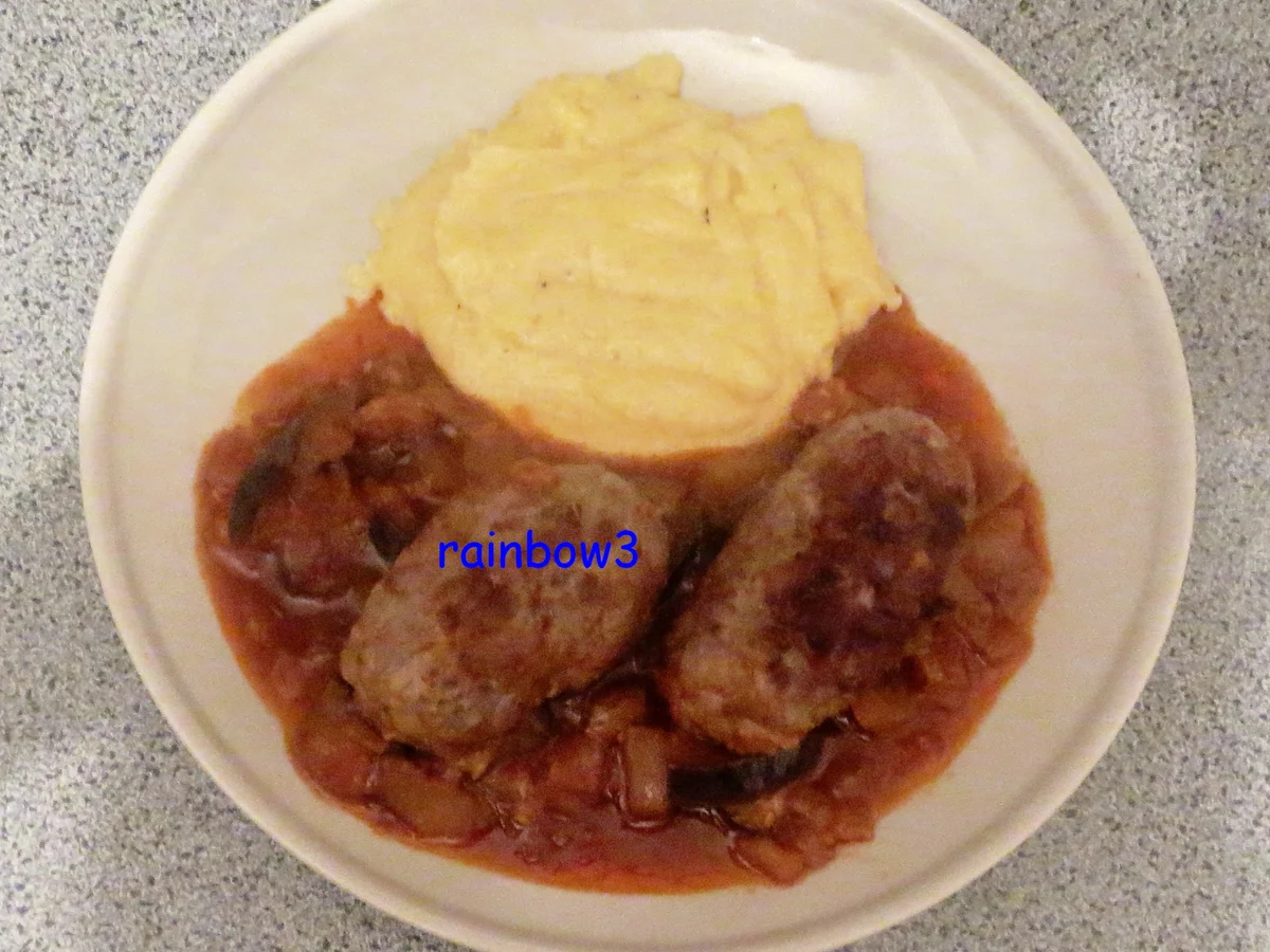 Kochen: Köfte mit Gemüse(-Sauce) und Sahne-Polenta - Rezept - Bild Nr. 336