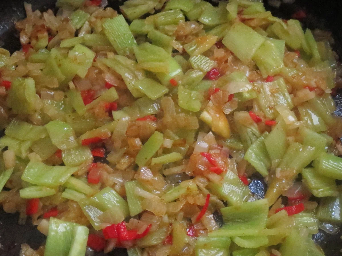 Auflauf: Kartoffeln mit scharfem Tomatensugo - Rezept - Bild Nr. 361