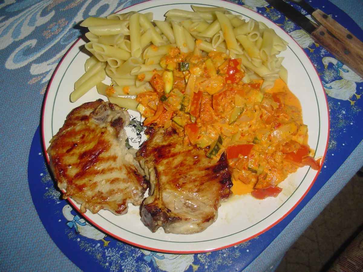 Kotelett mit Nudeln nach Djuvecart - Rezept - Bild Nr. 361