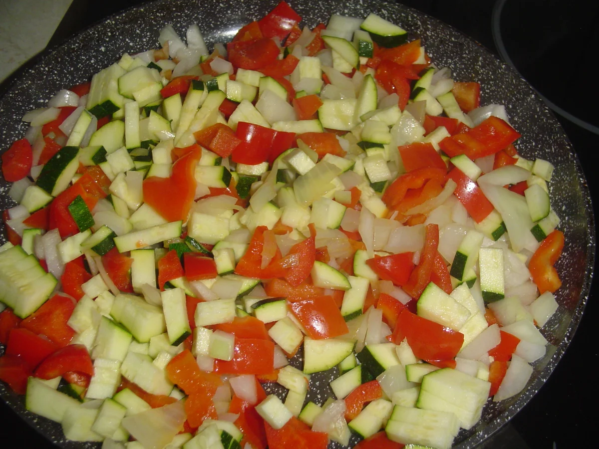 Kotelett mit Nudeln nach Djuvecart - Rezept - Bild Nr. 364