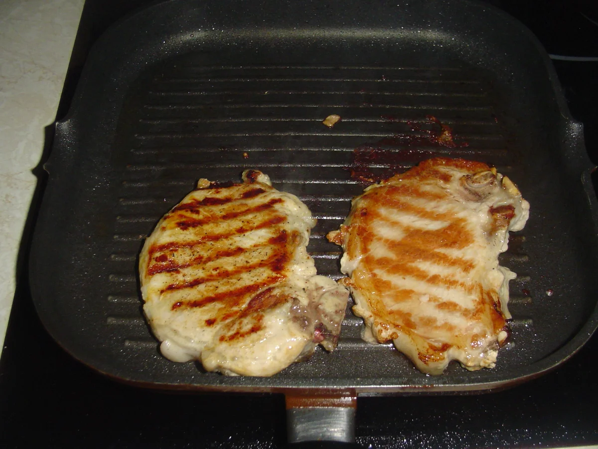 Kotelett mit Nudeln nach Djuvecart - Rezept - Bild Nr. 366