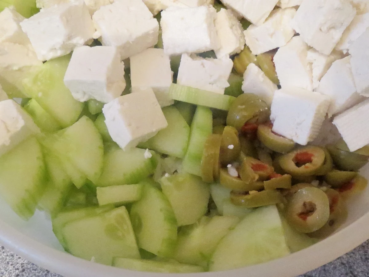 Rezept: Salat: Reis mit gedünstetem Gemüse Bild Nr. 366 Salat: Reis mit gedünstetem Gemüse - Rezept - Bild Nr. 366