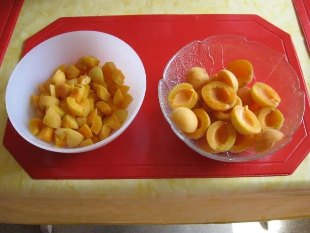 Rezept: Käsekuchen mit Zuckeraprikosen Bild Nr. 368 Käsekuchen mit Zuckeraprikosen - Rezept - Bild Nr. 368