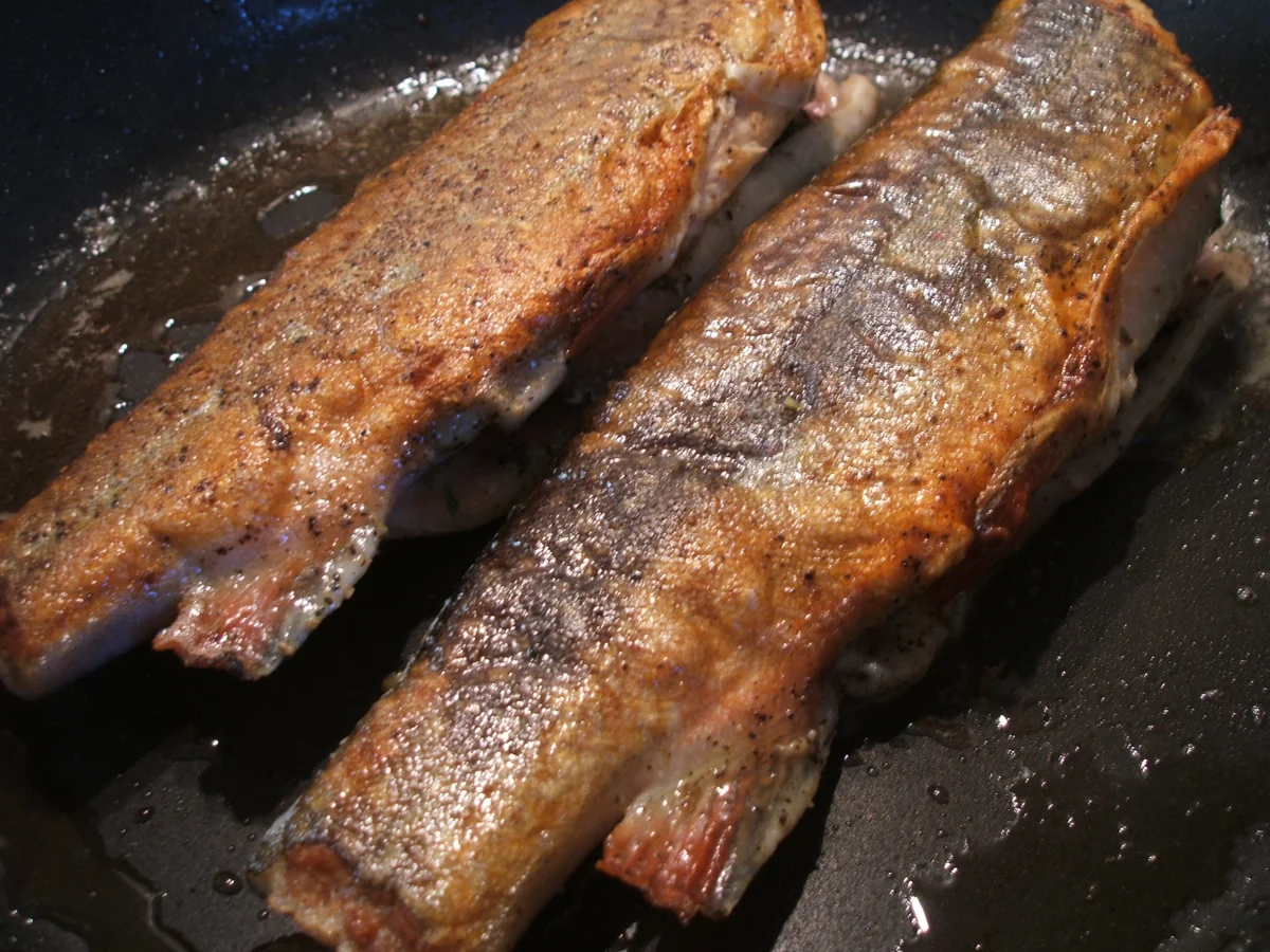 Rezept: Fisch: Salmerino in padella Bild Nr. 382 Fisch: Salmerino in padella - Rezept - Bild Nr. 382