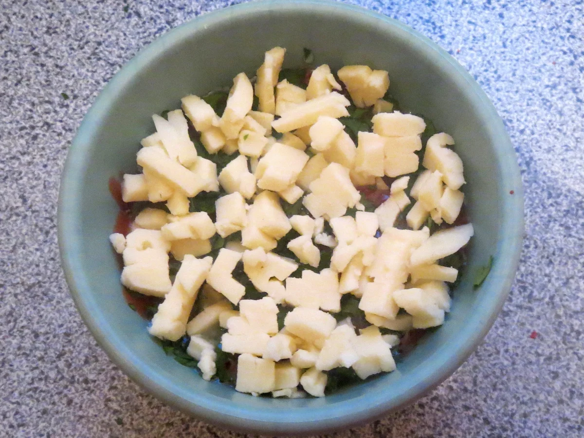 Vorspeise: Tomate auf Ei - Rezept - Bild Nr. 390