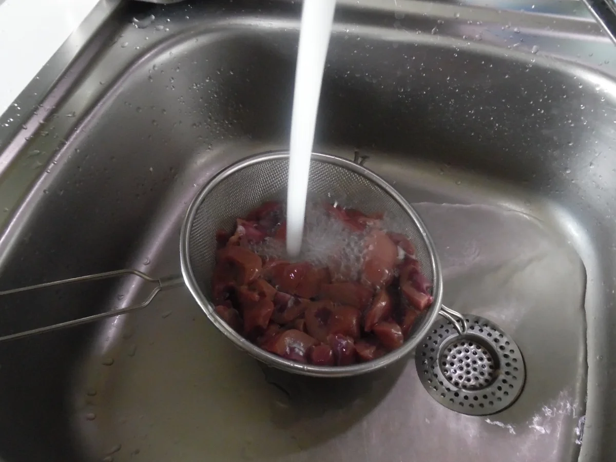 Rezept: Saure Kalbsnieren mit Kartoffelstampf Bild Nr. 450 Saure Kalbsnieren mit Kartoffelstampf - Rezept - Bild Nr. 450