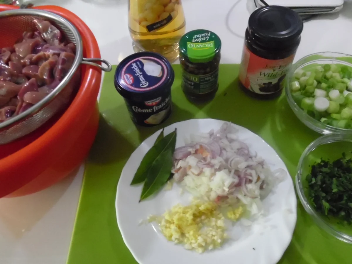 Rezept: Saure Kalbsnieren mit Kartoffelstampf Bild Nr. 451 Saure Kalbsnieren mit Kartoffelstampf - Rezept - Bild Nr. 451