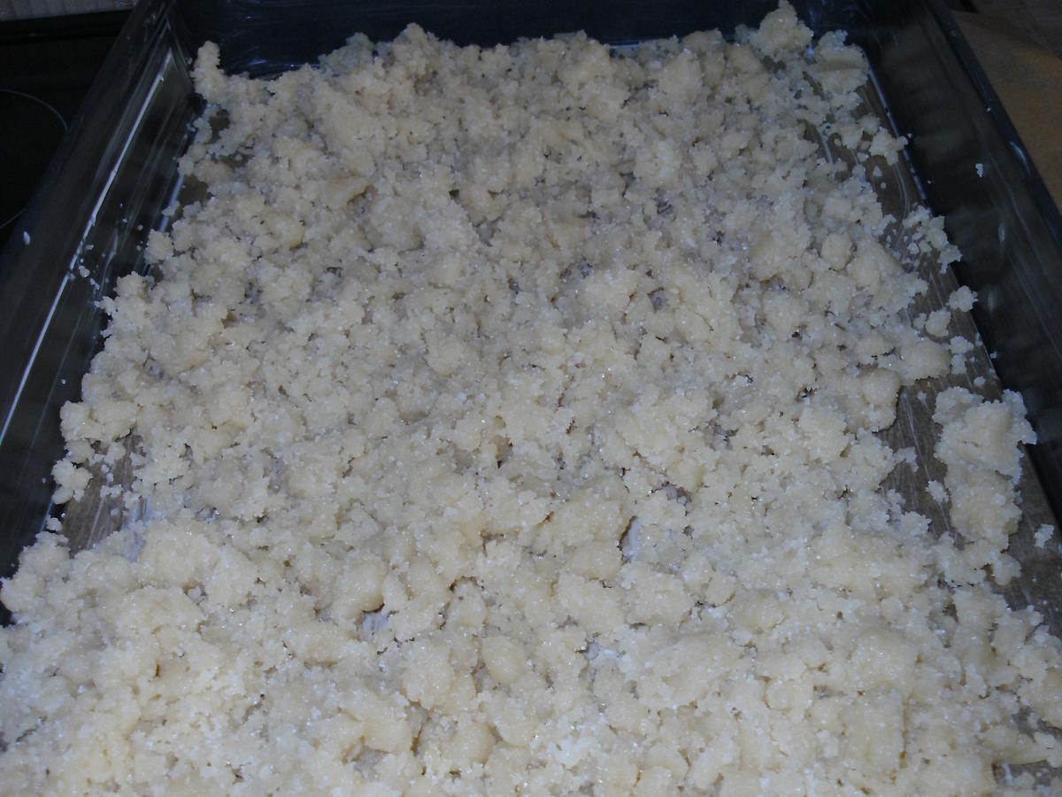 Kirschkuchen mit Mohnguss und Marzipanstreusel - schnell &amp; einfach ...