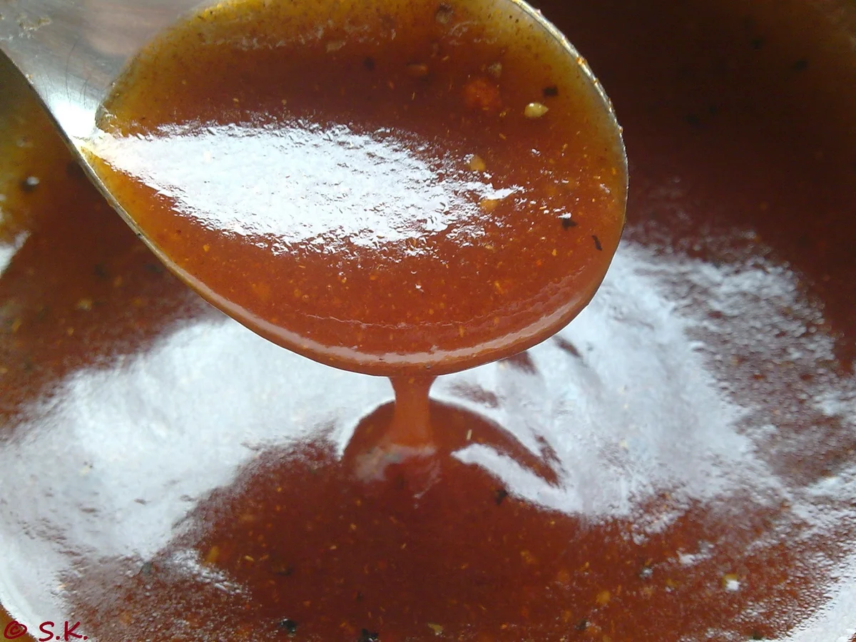 Geflügel - Hähnchenschenkel auf pikantem Schmorgemüse - Rezept - Bild Nr. 485