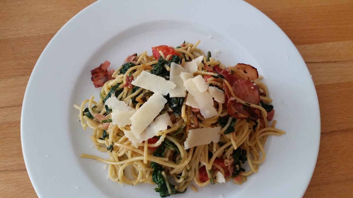 Spaghetti mit Tomaten-Spinat - Rezept - Bild Nr. 501