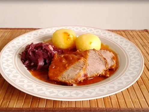 ❈ Kalbsbraten mit Rotkohl und Kartoffelklöße ❈ - Rezept - Bild Nr. 551