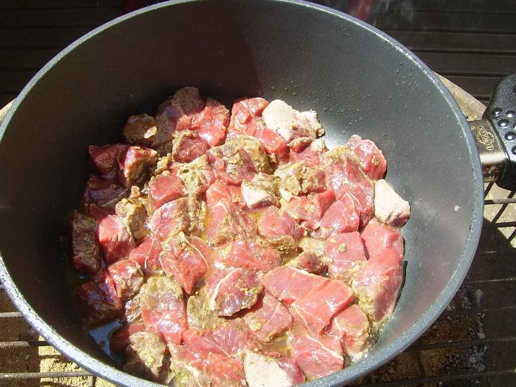 Hirschgulasch mit Pfifferlingen - Rezept - Bild Nr. 556