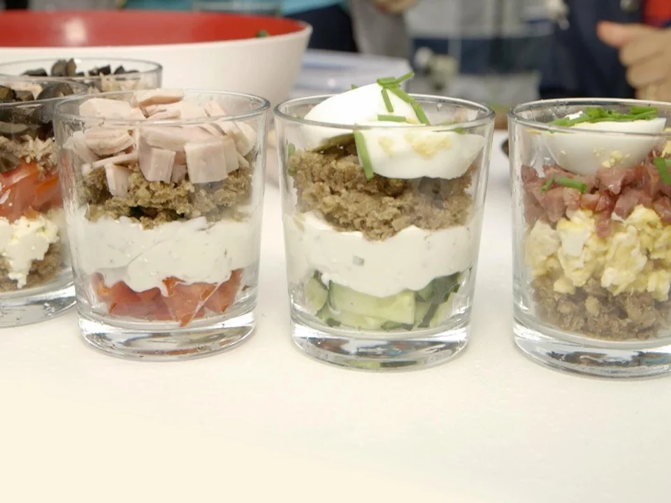 Sandwiches im Glas mit Zitronenlimonade - Rezept - Bild Nr. 554