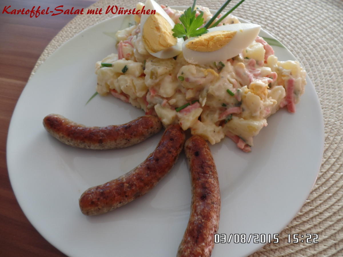 Kartoffelsalat mit Würstchen - Rezept mit Bild - kochbar.de