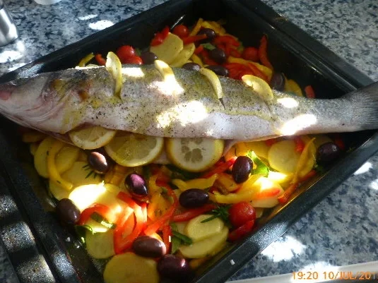 Wolfsbarsch aus dem Ofen - Rezept - Bild Nr. 573