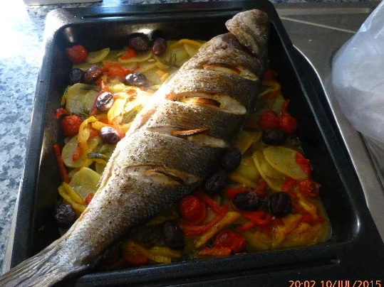 Wolfsbarsch aus dem Ofen - Rezept - Bild Nr. 574