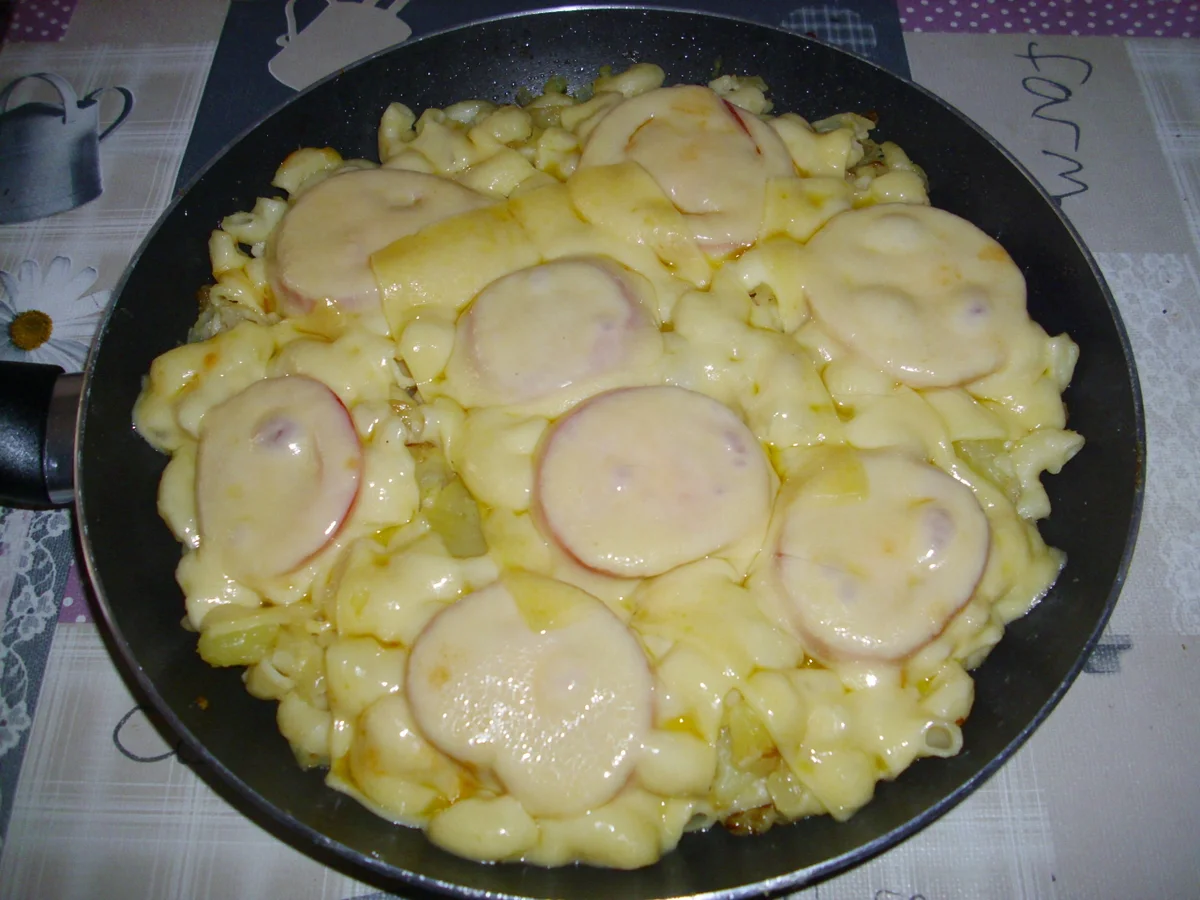 Rezept: Kartoffel Nudelpfanne überbacken Bild Nr. 567 Kartoffel Nudelpfanne überbacken - Rezept - Bild Nr. 567