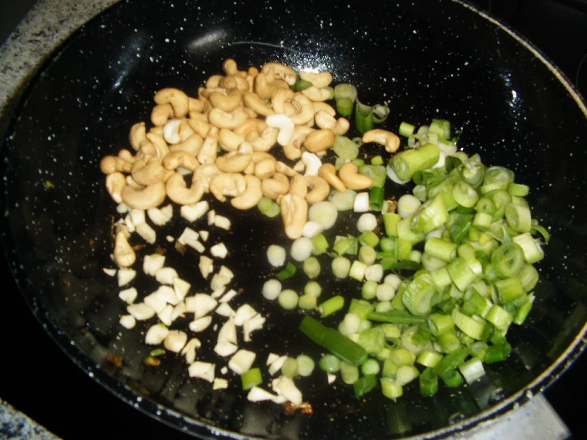 Rezept: Lachs-Brokkoli-Pfanne Bild Nr. 584 Lachs-Brokkoli-Pfanne - Rezept - Bild Nr. 584