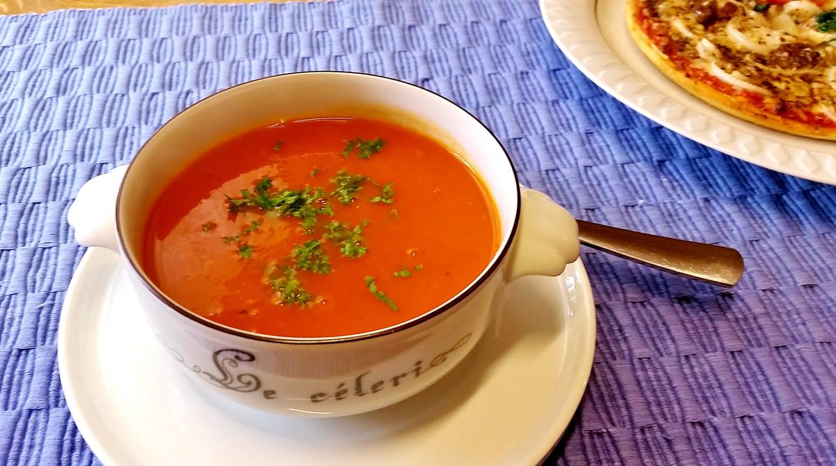 Tomaten-Zwiebelsuppe passiert - Rezept - Bild Nr. 585