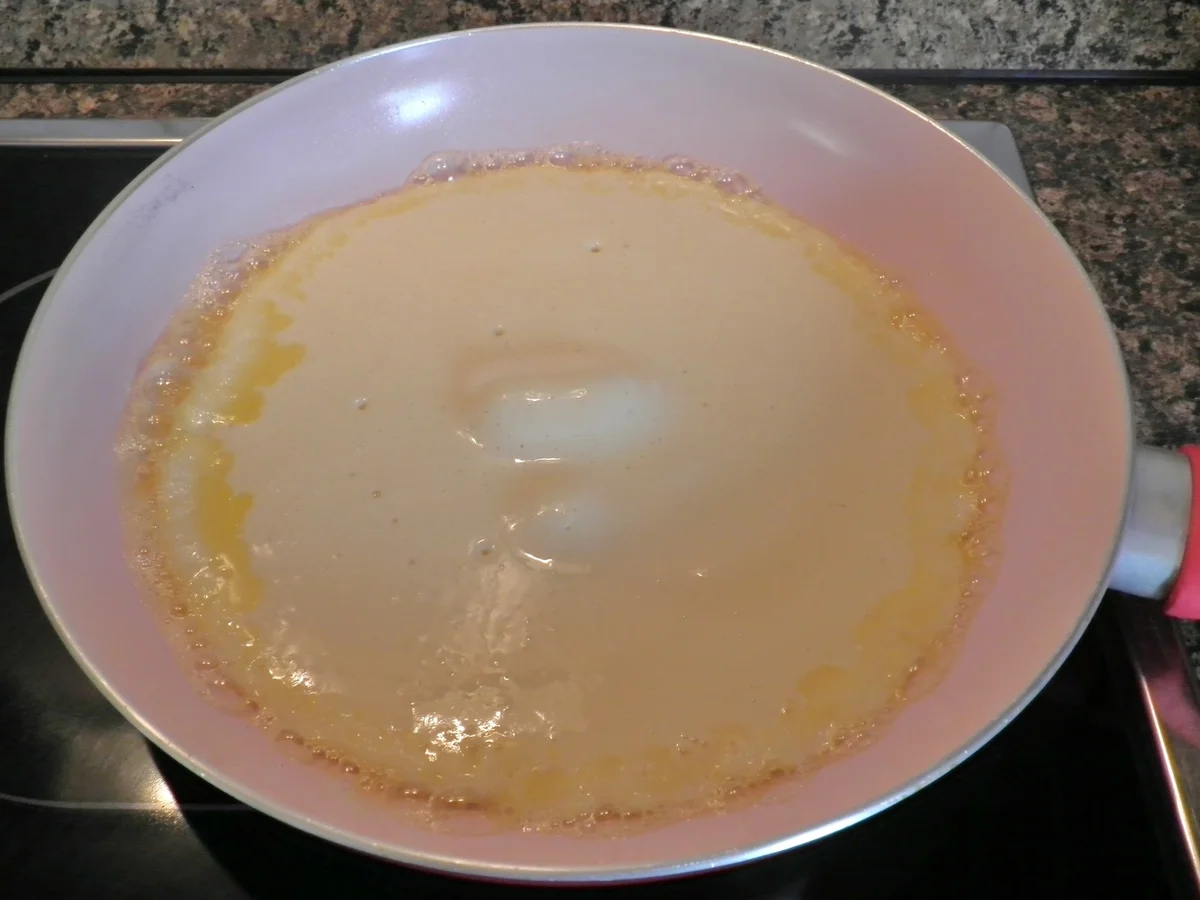 Buttermilchplinsen und Calvadosapfel - Rezept - Bild Nr. 582