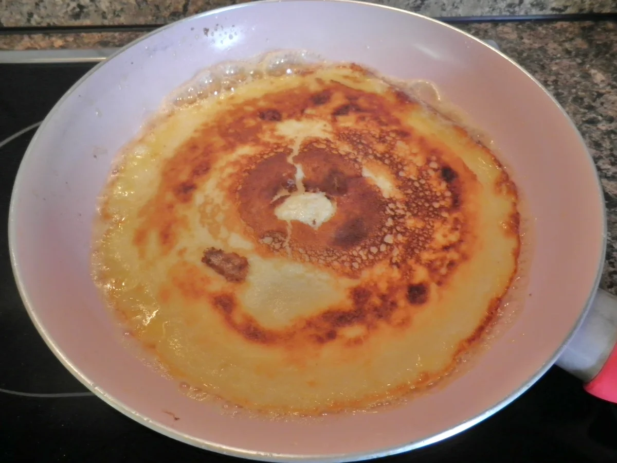 Buttermilchplinsen und Calvadosapfel - Rezept - Bild Nr. 583