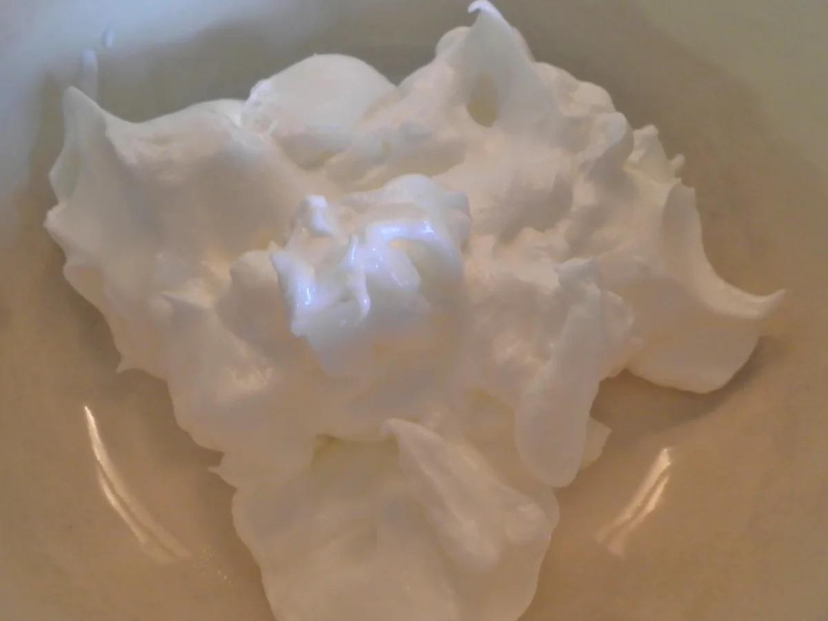 Johannisbeer - Baiser - Tarte - Rezept - Bild Nr. 611