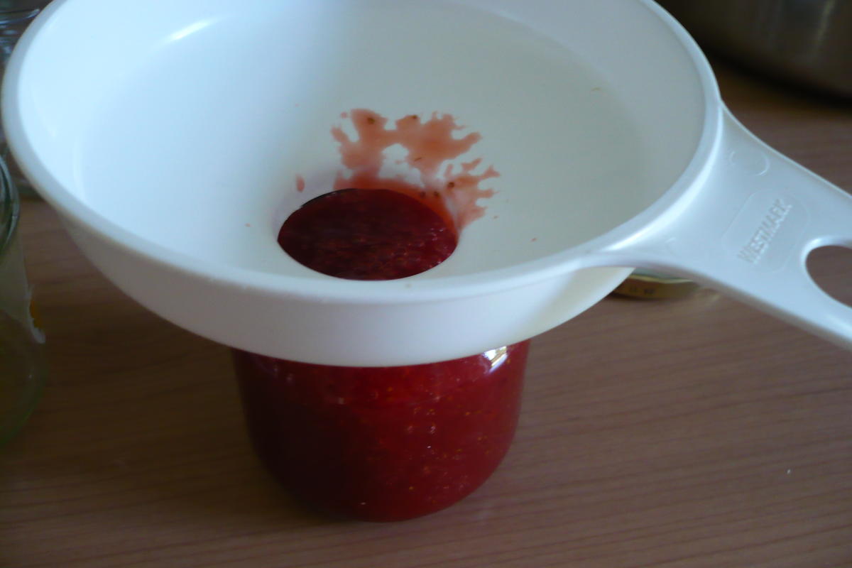 Chili - Erdbeer Marmelade - Rezept - Bild Nr. 599