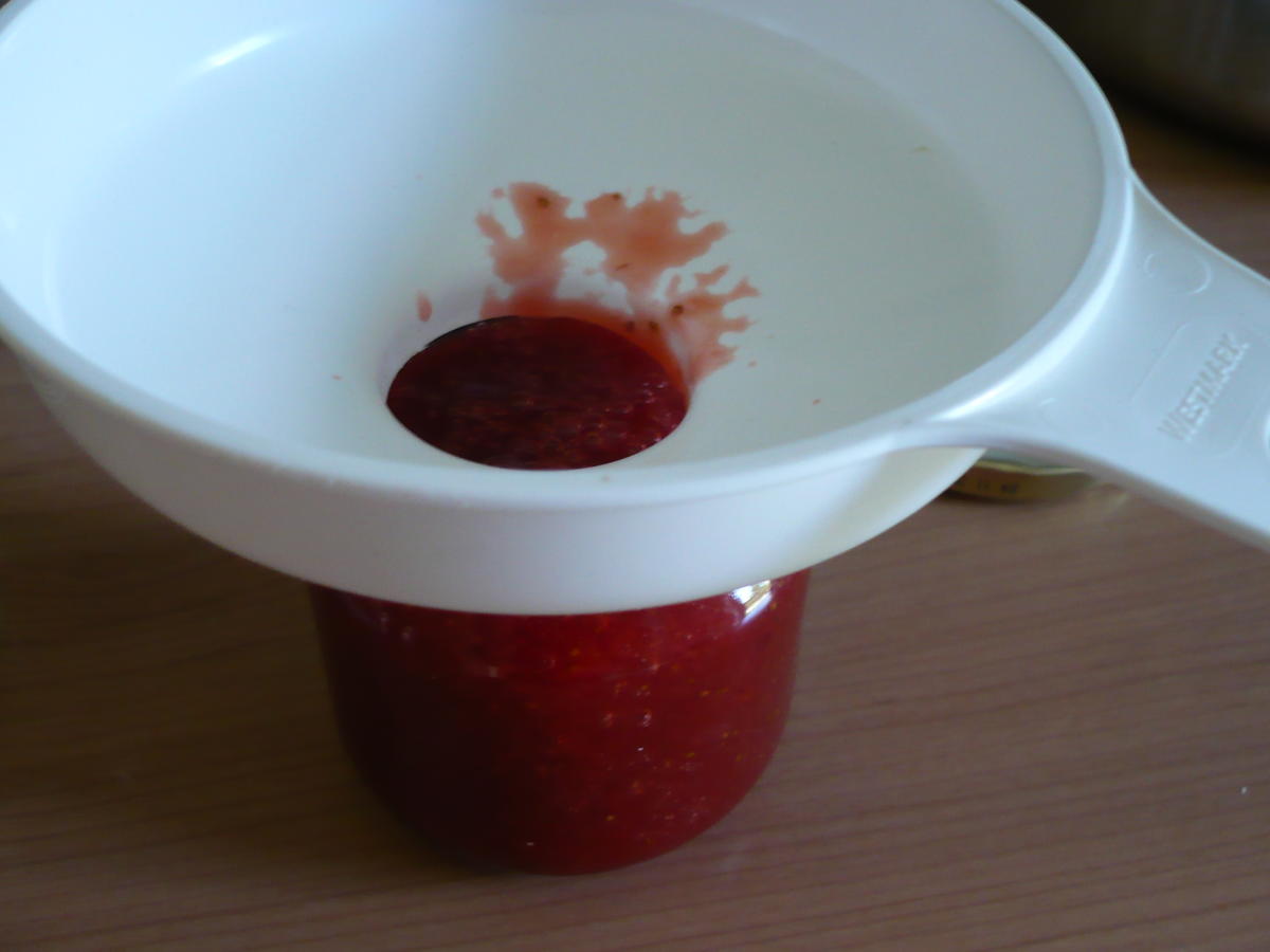 Chili - Erdbeer Marmelade - Rezept mit Bild - kochbar.de