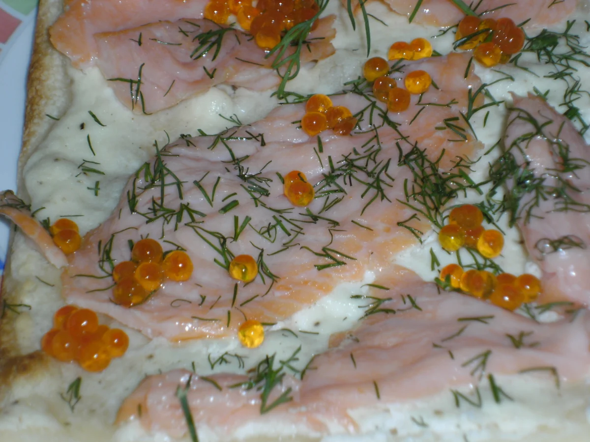 Flammkuchen mit Lachs - Rezept - Bild Nr. 608