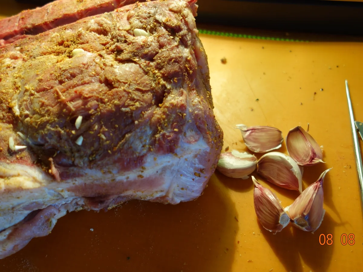 Rezept: Schweineschopfbraten mit Knochen Bild Nr. 616 Schweineschopfbraten mit Knochen - Rezept - Bild Nr. 616