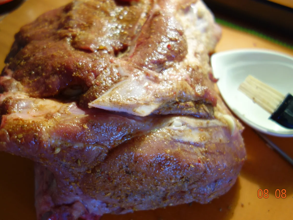 Rezept: Schweineschopfbraten mit Knochen Bild Nr. 617 Schweineschopfbraten mit Knochen - Rezept - Bild Nr. 617