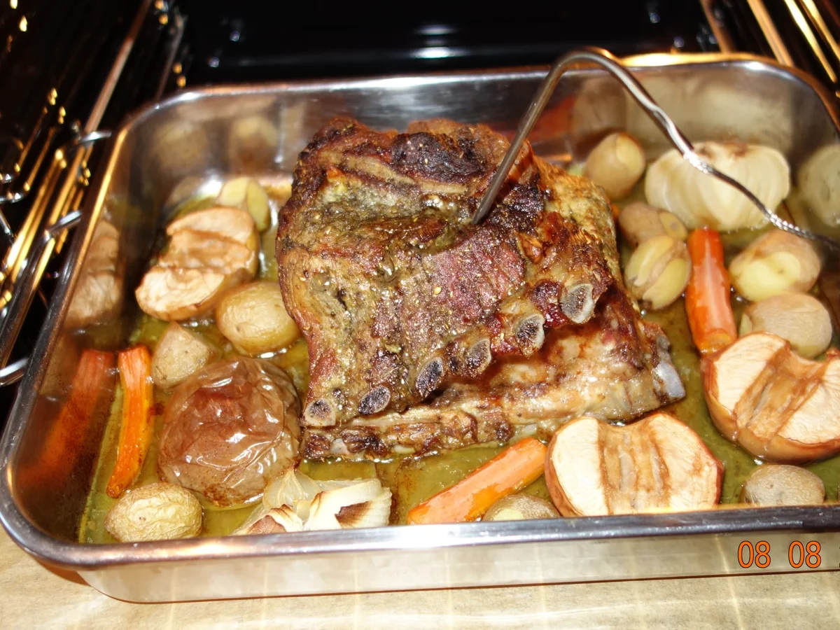 Rezept: Schweineschopfbraten mit Knochen Bild Nr. 624 Schweineschopfbraten mit Knochen - Rezept - Bild Nr. 624