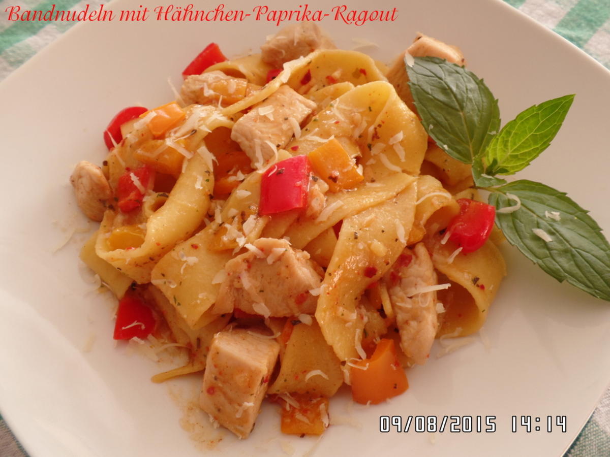 Bandnudeln mit Hähnchen Paprika Ragout - einfach - von Sheeva1960
