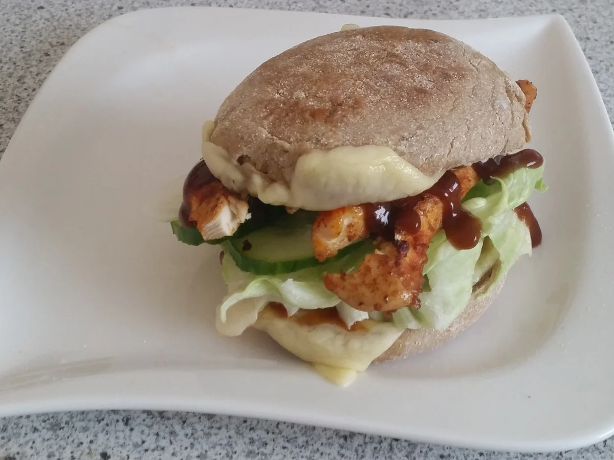 kalorienarmer Barbecue Chickenburger - Rezept - Bild Nr. 1429
