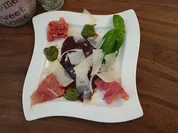 Aphrodites erstes Mahl (Rote Beete Carpaccio) - Rezept - Bild Nr. 618