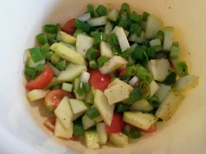 Rezept: Schupfnudeln mit Zucchini, Tomaten und Lauchzwiebeln Bild Nr. 619 Schupfnudeln mit Zucchini, Tomaten und Lauchzwiebeln - Rezept - Bild Nr. 619