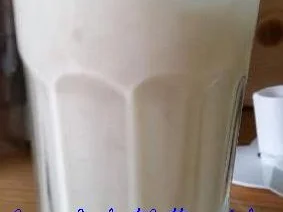 Banane-Joghurt-Buttermilch-Smoothie - Rezept - Bild Nr. 660