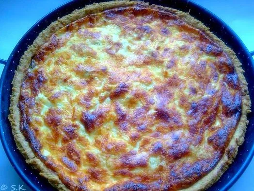 Kuchen herzhaft - Lauch-Käse-Quiche - Rezept - Bild Nr. 687