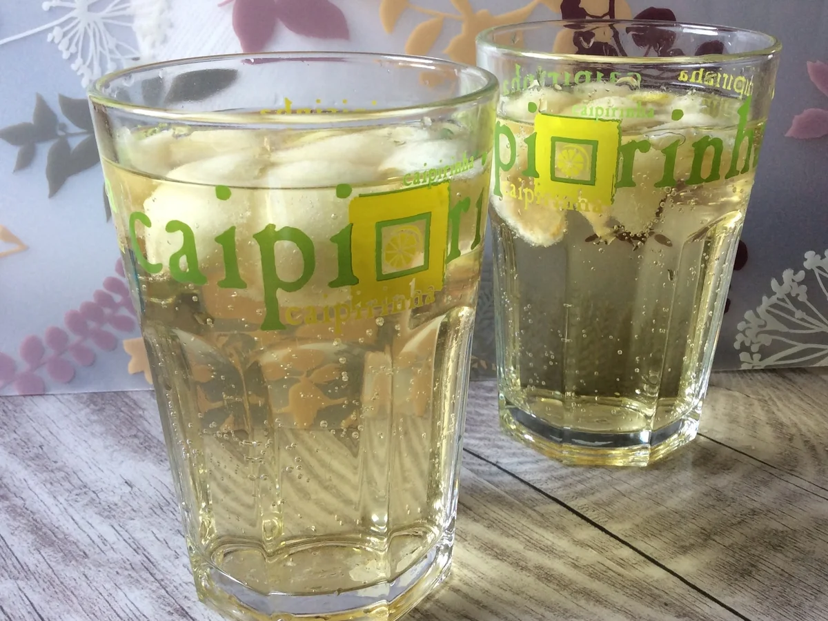 Rezept: Birnenbowle Bild Nr. 685 Birnenbowle - Rezept - Bild Nr. 685