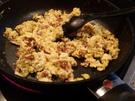 Rührei mit getrockneten Tomaten und Schafskäse - Rezept - Bild Nr. 693