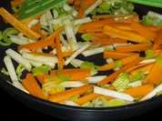 Gebratene Nudeln mit Mungobohnensprossen - Rezept - Bild Nr. 694