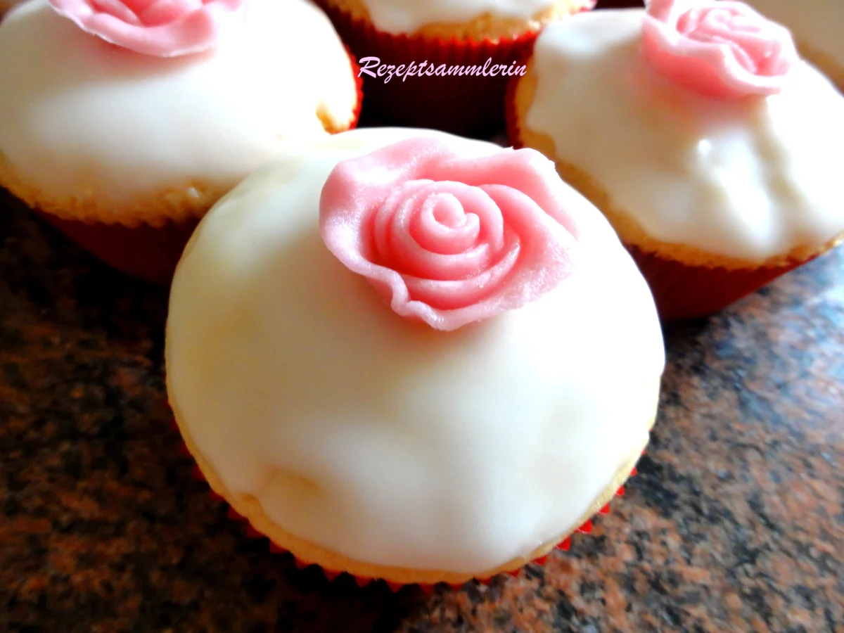 Muffin:   feine ZITRONEN - SAND - KÜCHLEIN - Rezept - Bild Nr. 694