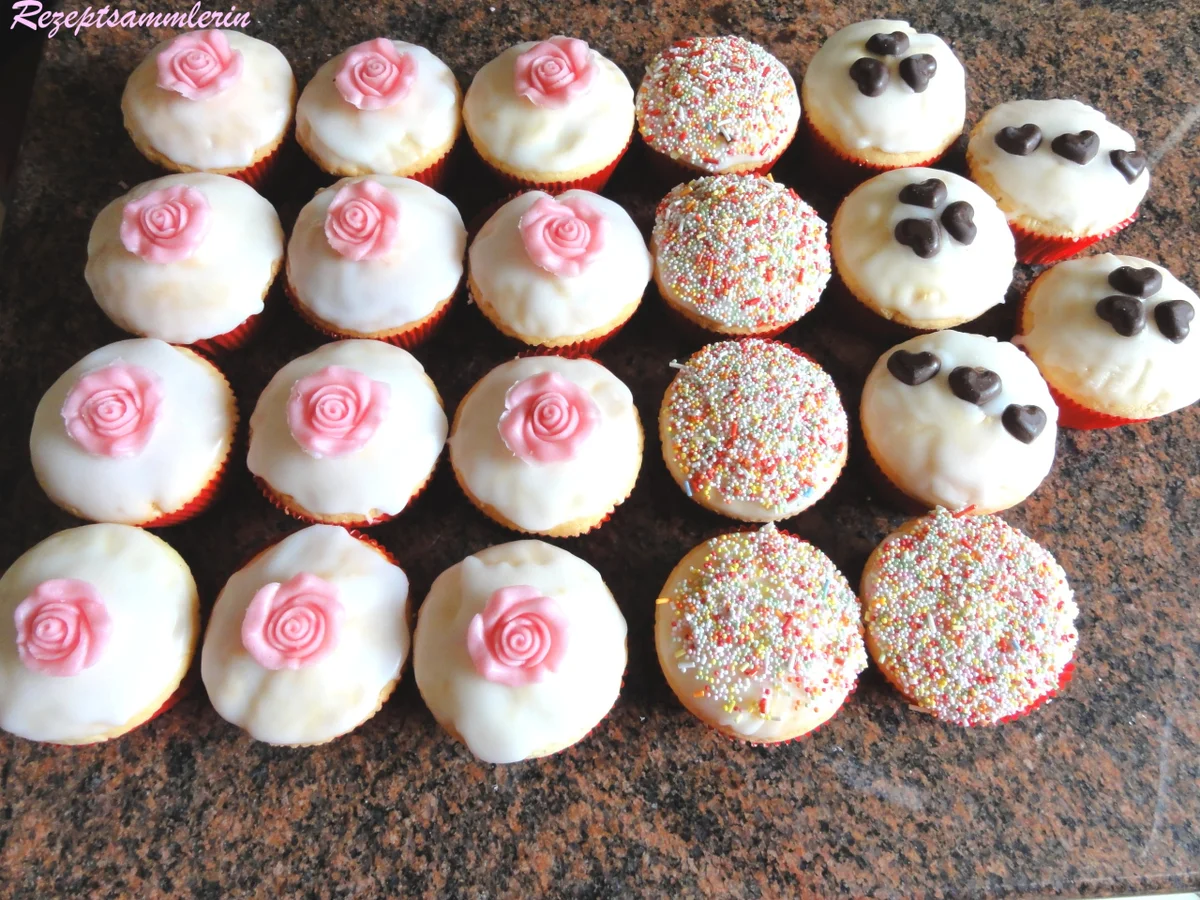 Muffin:   feine ZITRONEN - SAND - KÜCHLEIN - Rezept - Bild Nr. 695