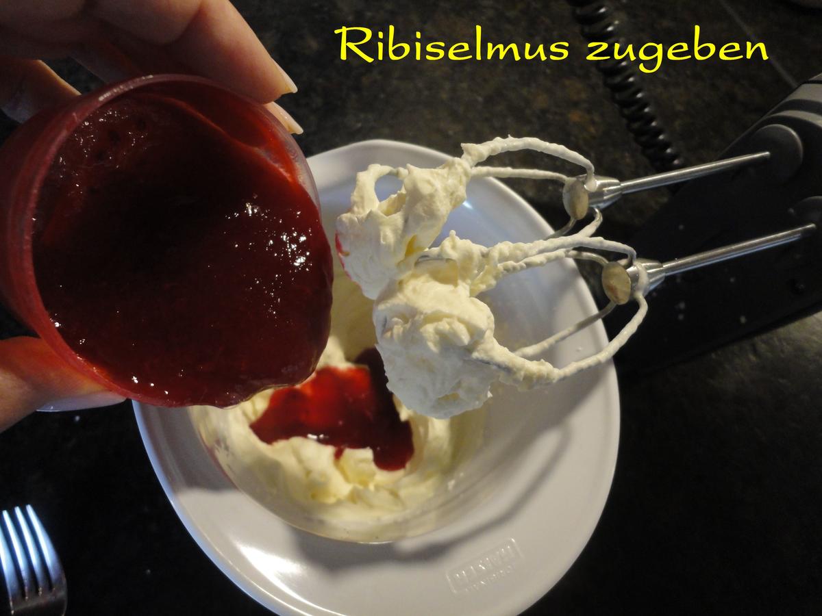 blitzschnelles Sauerrahm Eis mit Ribiseltouch - Rezept - Bild Nr. 696