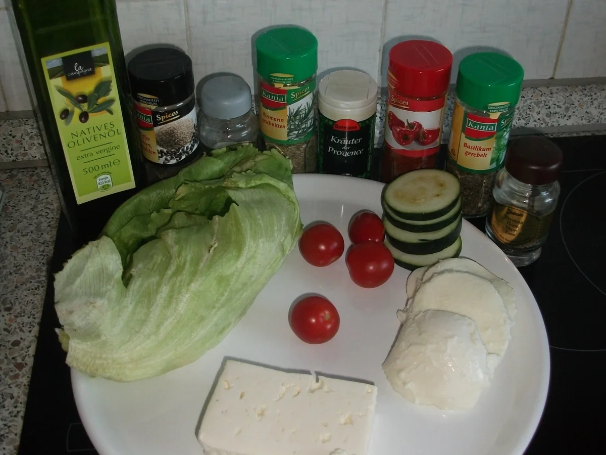 Käserolle mit Zucchinitalern  - Rezept - Bild Nr. 707