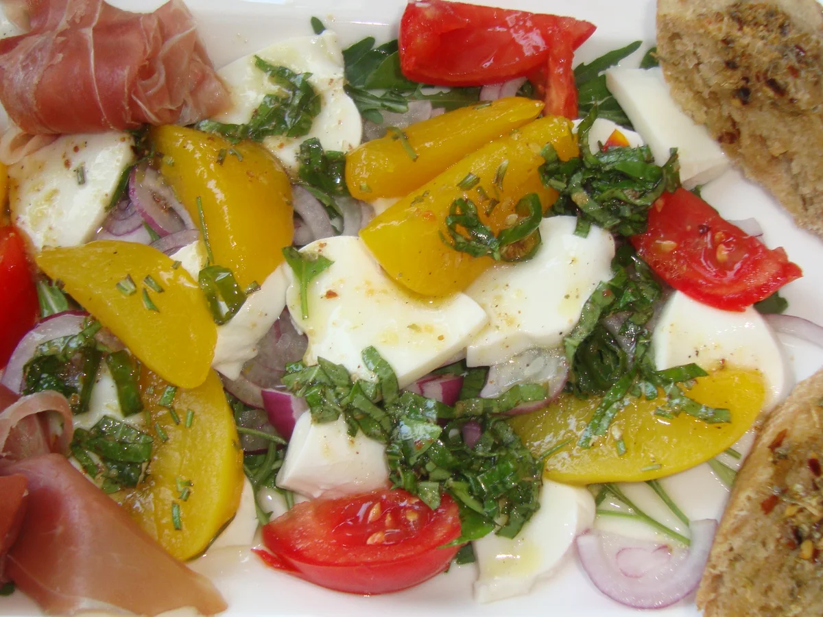 Rezept: Pfirsich Salat Bild Nr. 757 Pfirsich Salat - Rezept - Bild Nr. 757