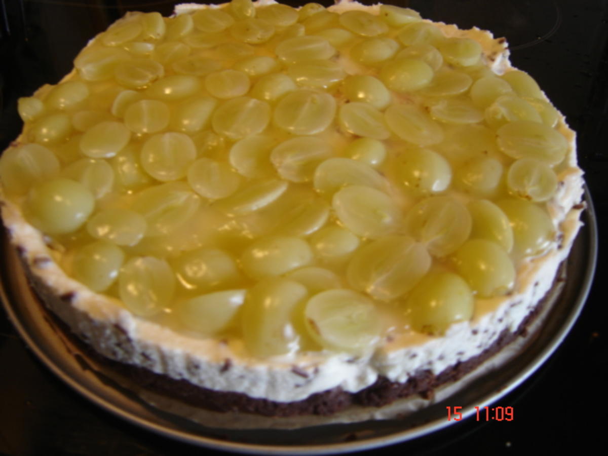 Stracciatell-Cheese-Cake mit Trauben - Rezept - Bild Nr. 793
