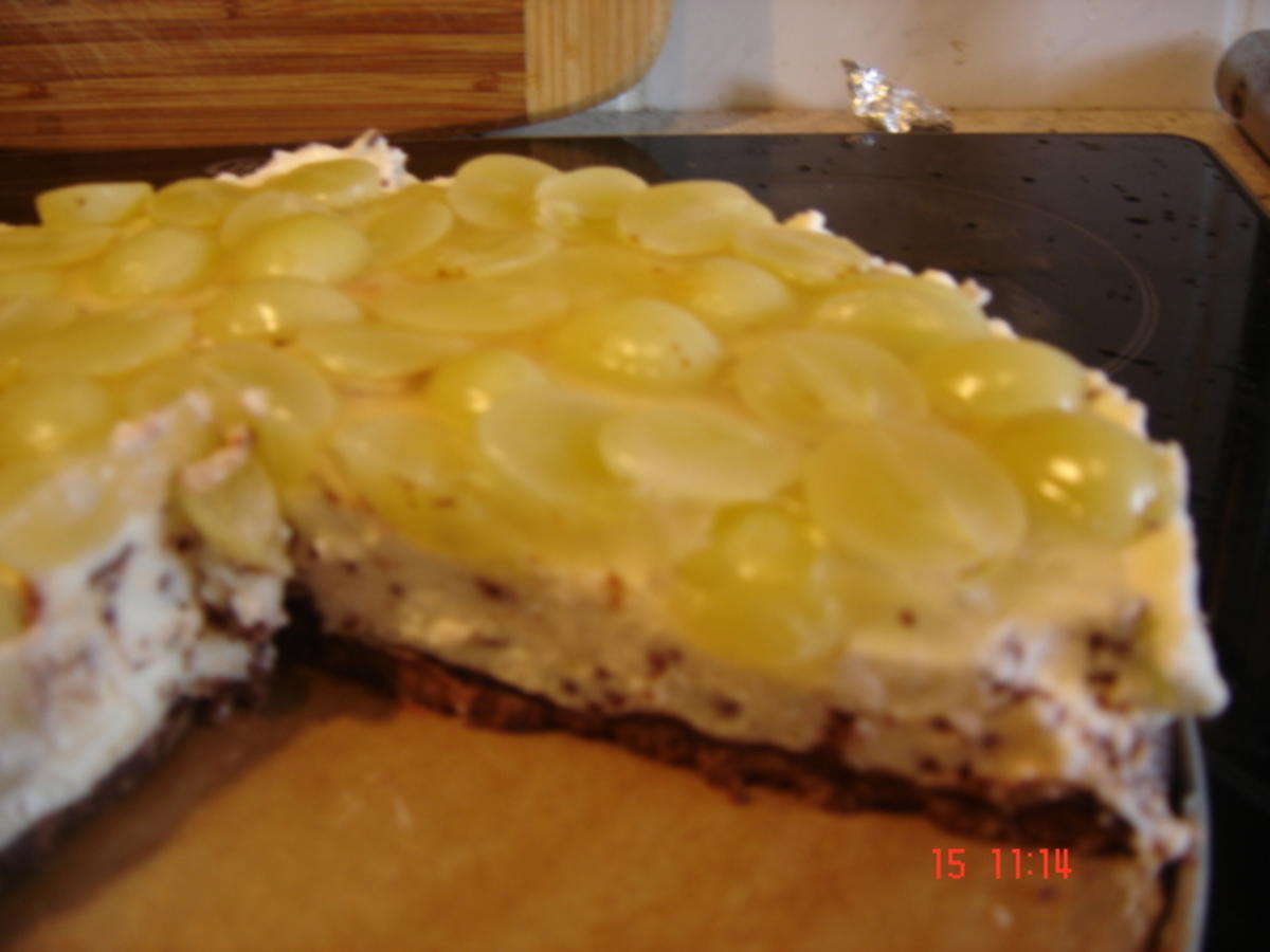 Stracciatell-Cheese-Cake mit Trauben - Rezept - Bild Nr. 794