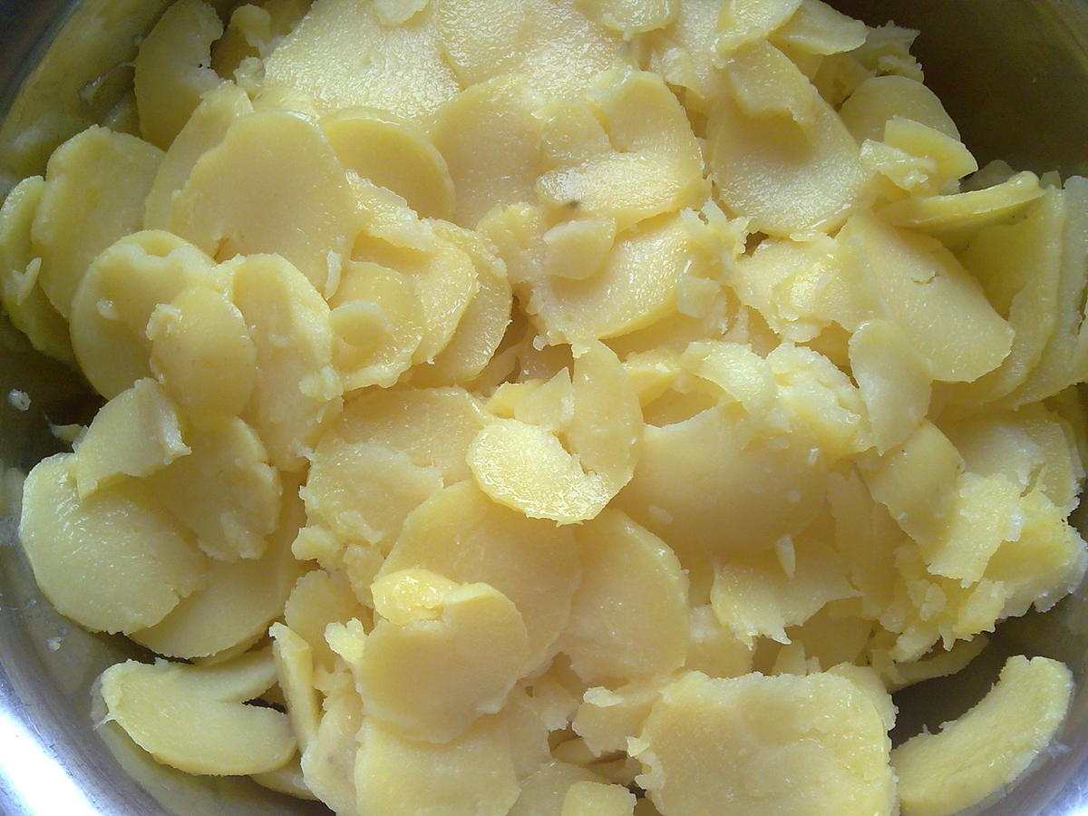 Salat - Kartoffelsalat mal anderst zubereitet, angerichtet - Rezept - Bild Nr. 841
