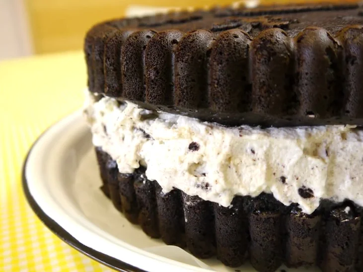 Oreo-Kuchen 'Giant Oreo Cake' - Rezept - Bild Nr. 865